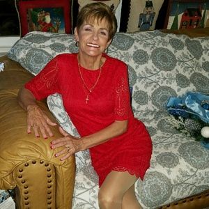 Meet your Posher, Cindy